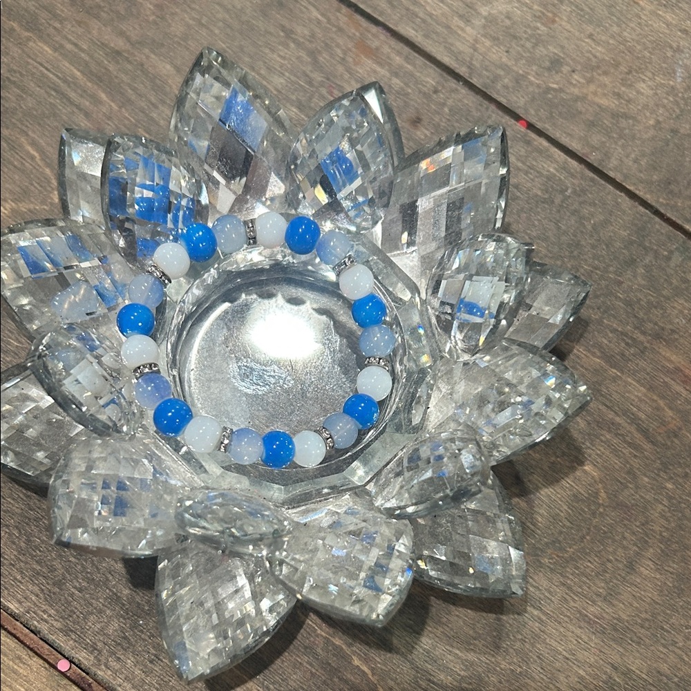Blue and White Beaded Bracelet
